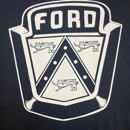 T-Shirts & Singlets - Ford Crest